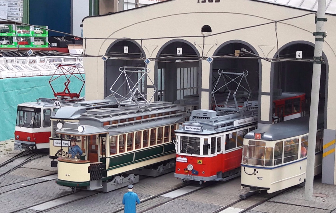 verschiedene Straßenbahnmodelle